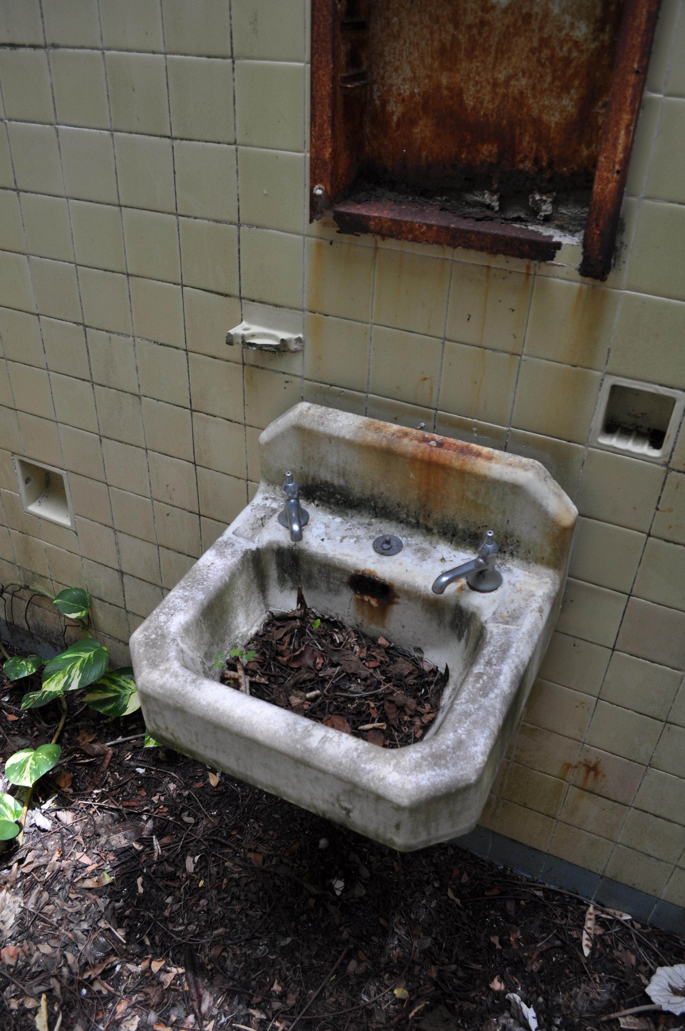 Antigua Lechería y Residencia de la Facultad de la Universidad de Puerto Rico - San Juan (Río Piedras) - 2015 00025